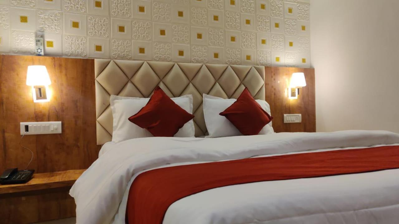 Hotel Relax Bhopal Dış mekan fotoğraf